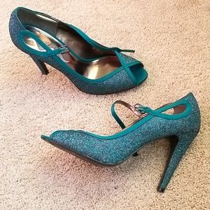 Glitter heels!